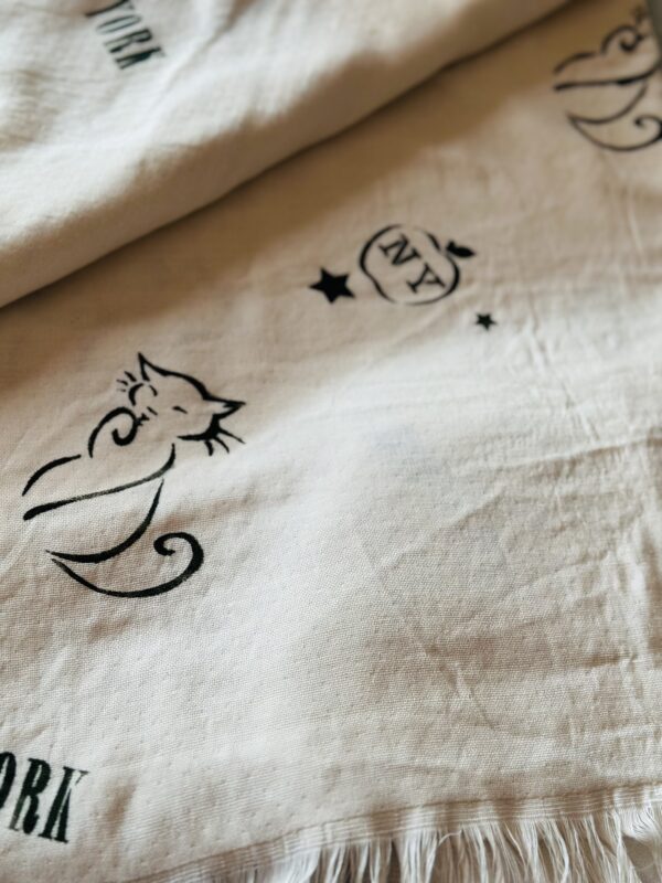 Hand-painted New York CAT patterned scarf/throw | Ivory - Image 5